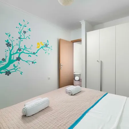 Olivia's Sweet Apartment *